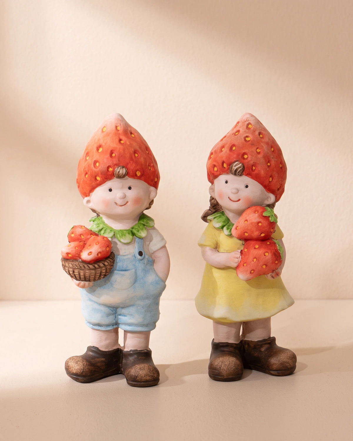 Jip Strawberry Kids Ornament Set of 2