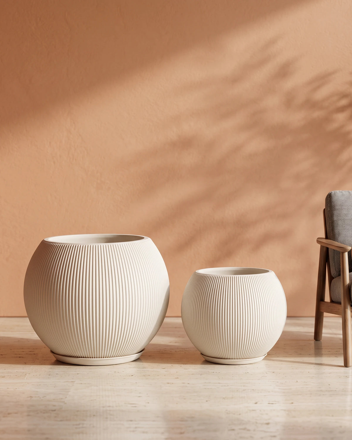 Rock Mountain Ribbed Ball Planter, Off White, all sizes