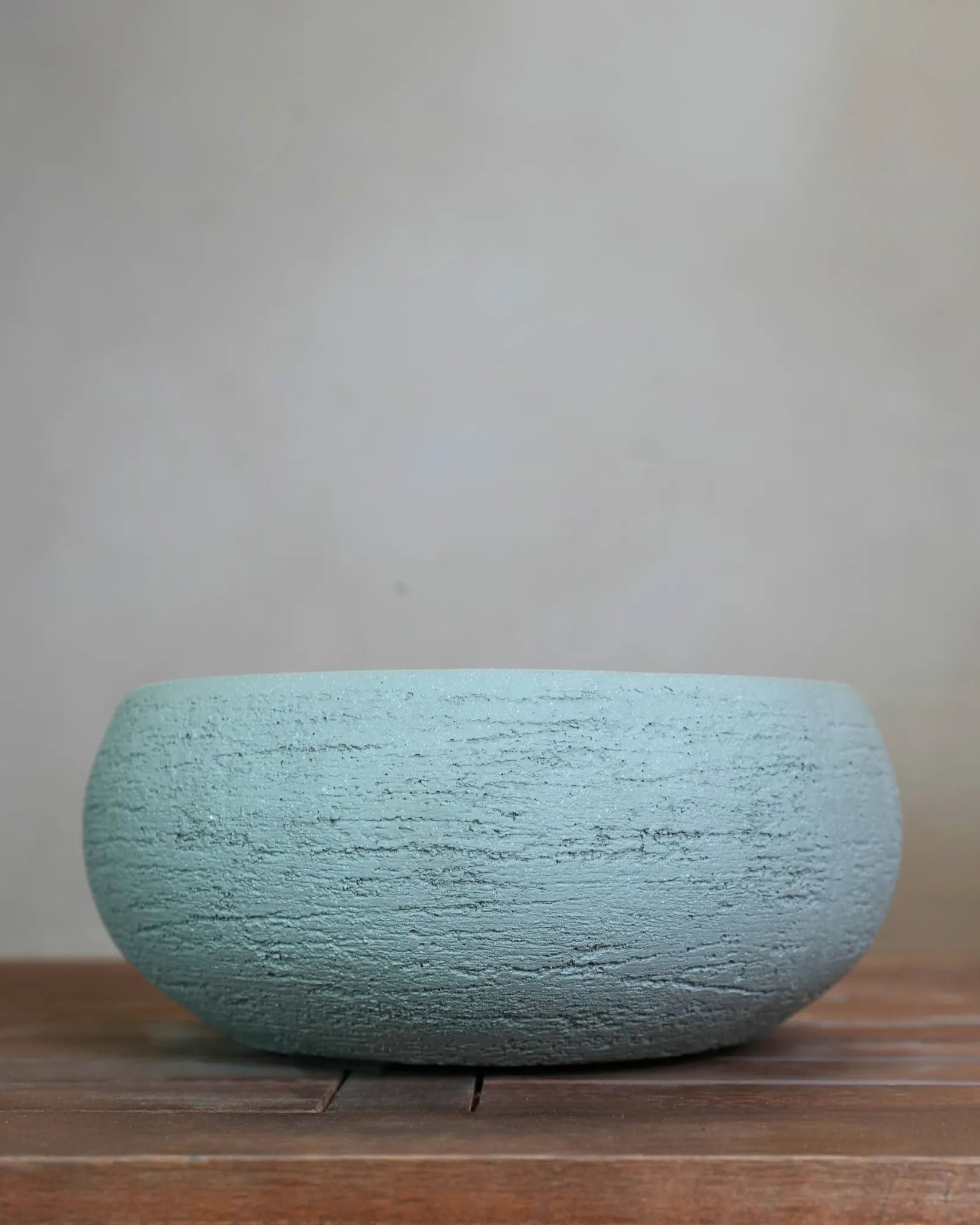 Clay Luca Lifestyle Terreno Low Balloon - Acacia Garden Center