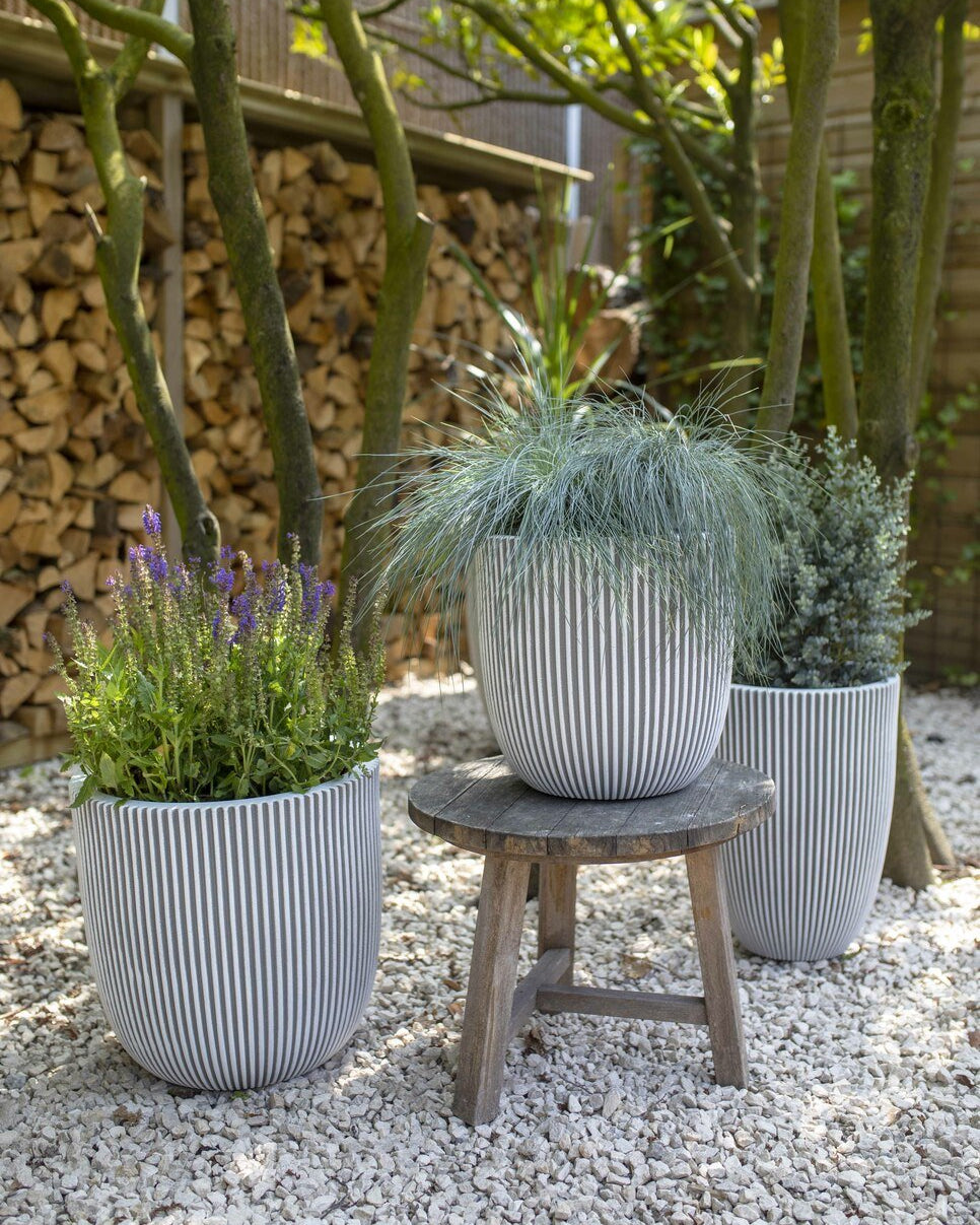 Capi Europe Ball Groove Planter - Acacia Garden Center