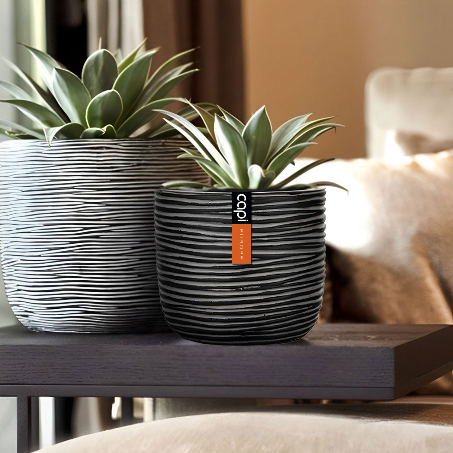 Capi Europe Planter Ball Rib BOFZ 132 - Acacia Garden Center