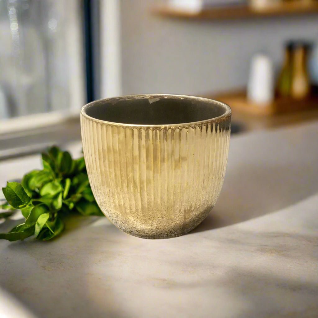 Ceramic Pot YAS132, Glossy Gold - Acacia Garden Center