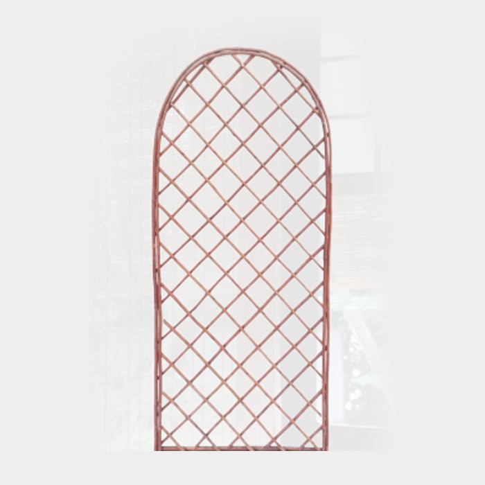Curve Top Panel - Acacia Garden Center