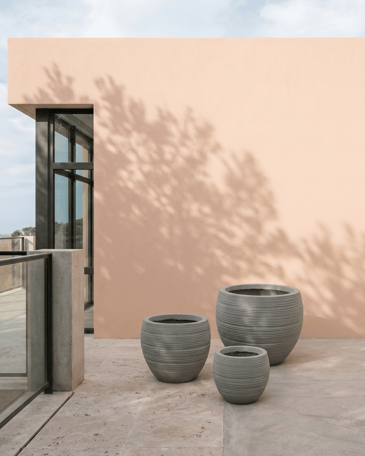 Fiber Clay Round Pot | Beige or Grey, Dia. 26–49 cm - Acacia Garden Center