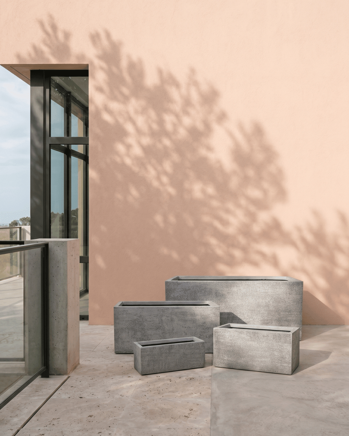 Fiberclay Rectangular DW222646 Pot - Lightweight, Heat - Tolerant - Acacia Garden Center