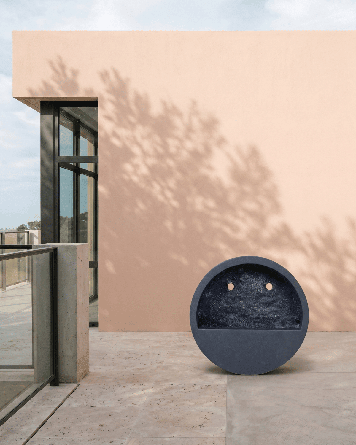 Fiberclay Round Hanging Pot - Acacia Garden Center