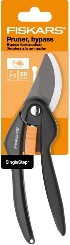 Fiskars Entry Level Bypass Pruner - Acacia Garden Center