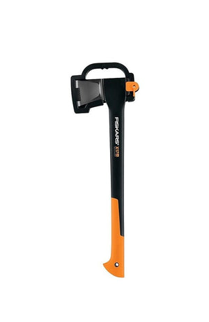 Fiskars Universal Axe, X17, L600MM - (121460) - Acacia Garden Center