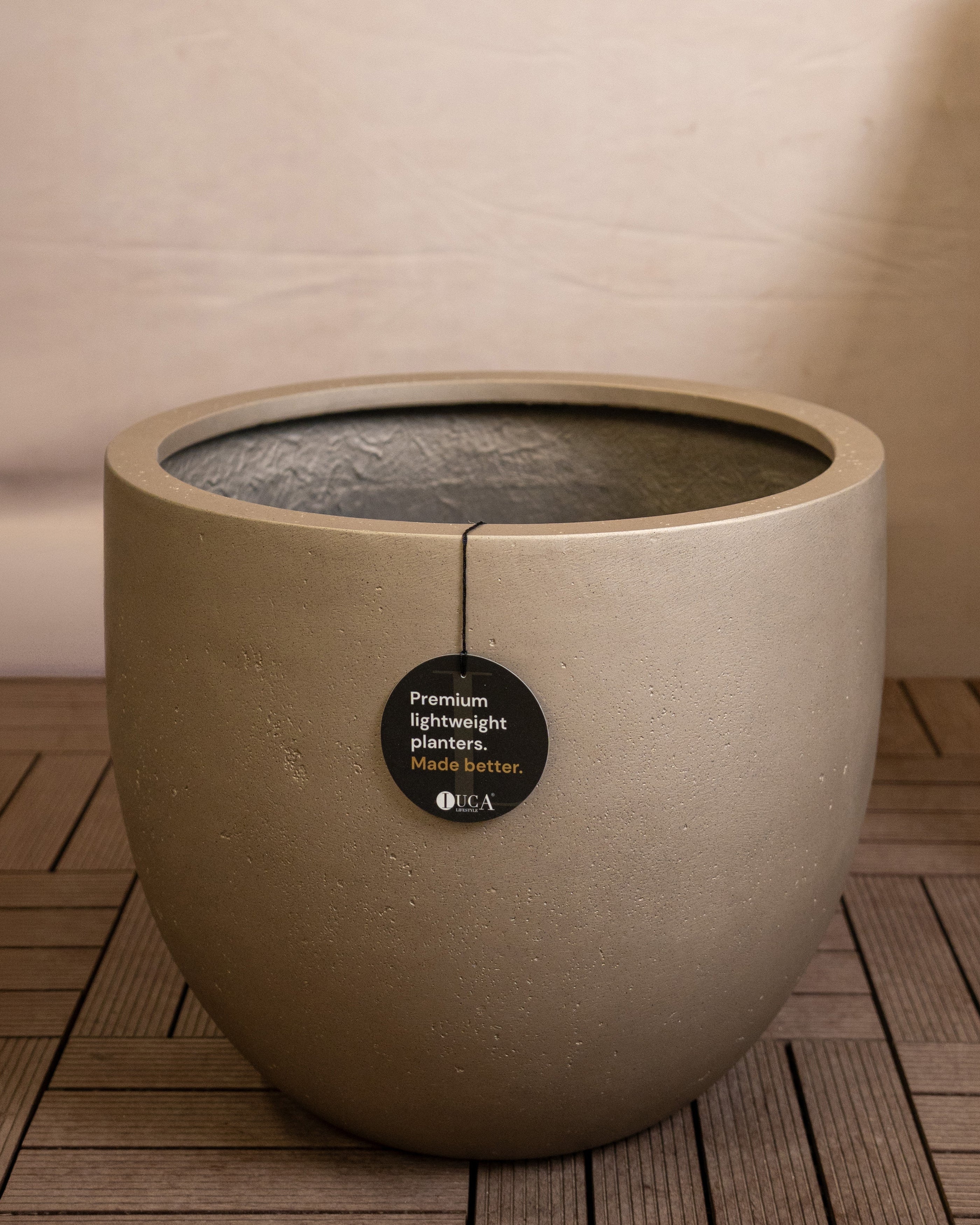 Grigio Metallic New Egg Pot | Champagne Planter, Dia. 36–55 cm - Acacia Garden Center