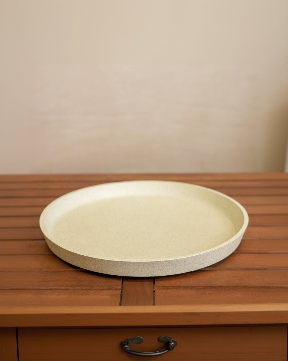 Low Balloon Saucer | Antique White, Round, Dia. 25–98 cm - Acacia Garden Center