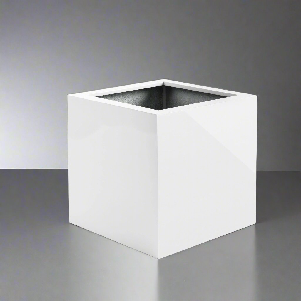 Luca Lifestyle Argento Cube - Acacia Garden Center