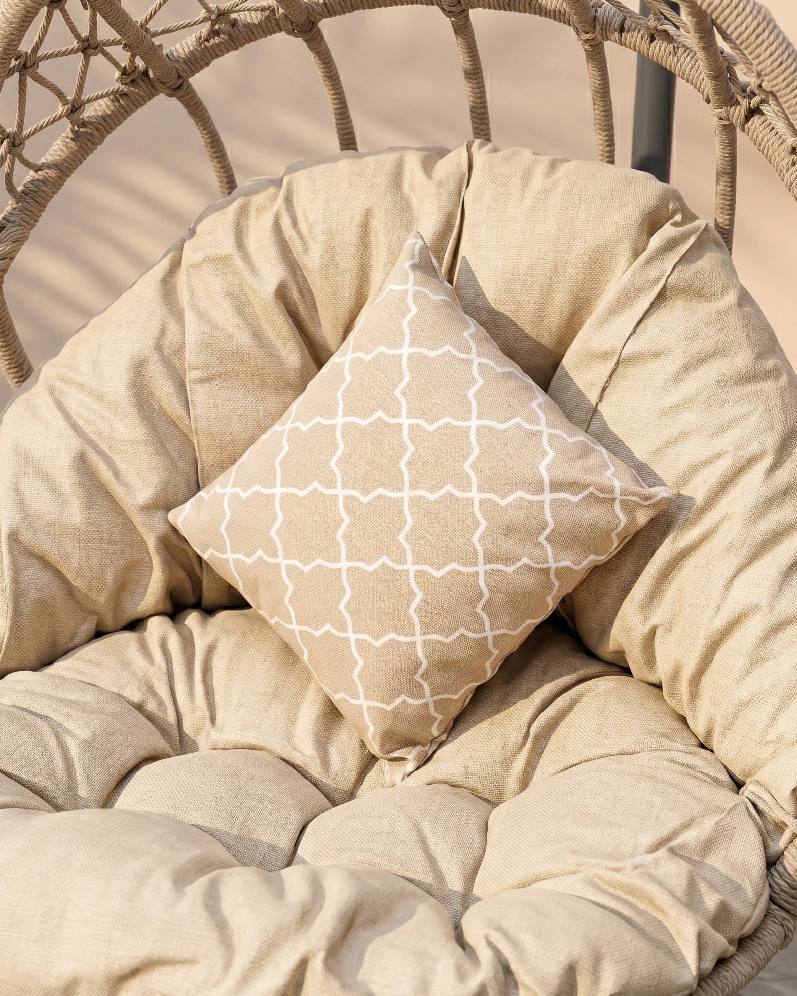 Oscar Single Swing (Terazzi) | Handwoven Luxio Cord, Standing Frame - Acacia Garden Center