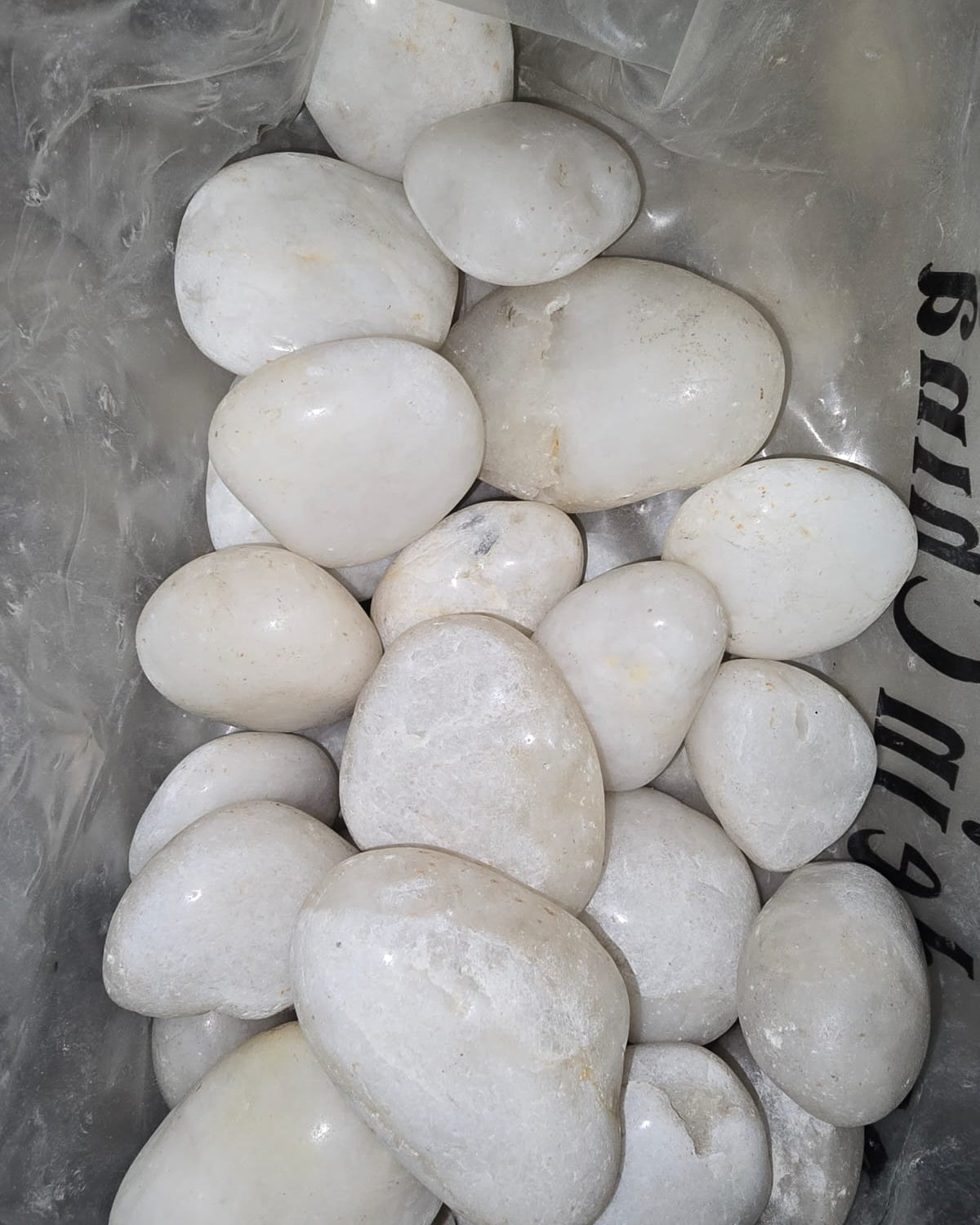 Polished White Stone - 3 - 5cm (20 Kg Bag) - Acacia Garden Center