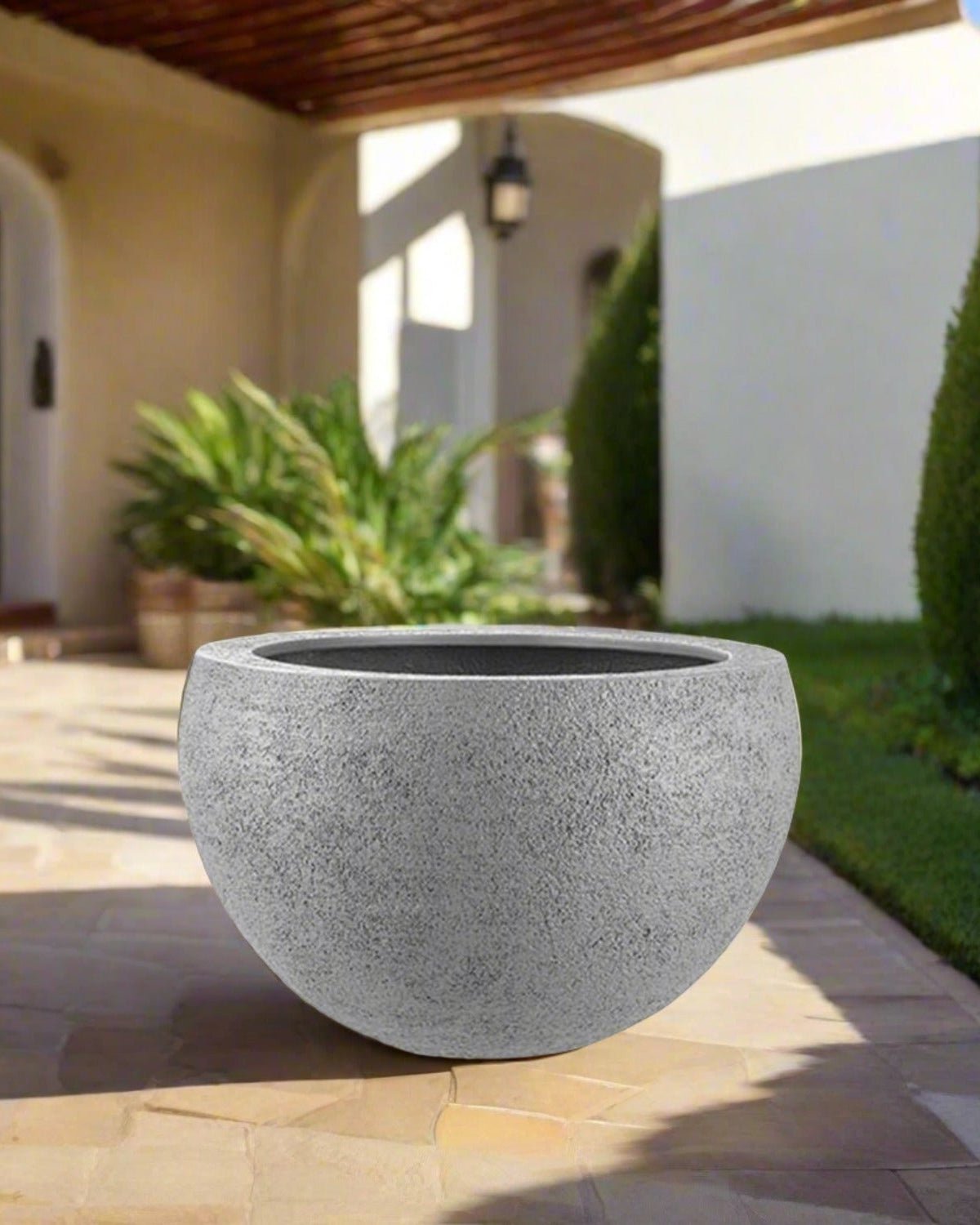 Struttura Elena Bowl | Sculptural Wide Bowl, Dia. 50–120 cm - Acacia Garden Center