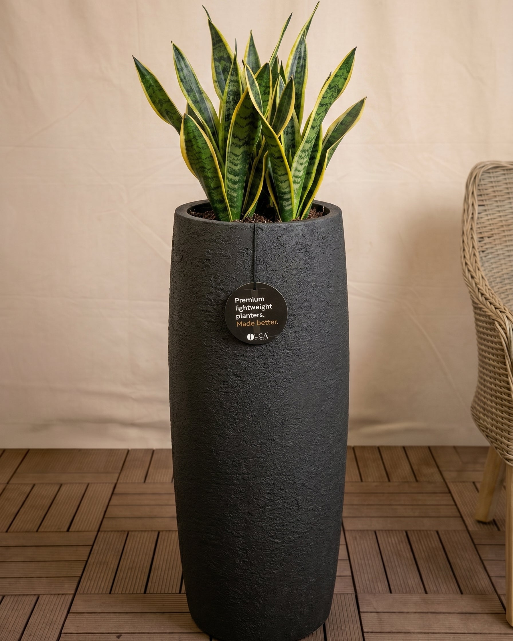 Struttura Modern Vase | Tall Tapered Planter, Dia. 112–137 cm - Acacia Garden Center