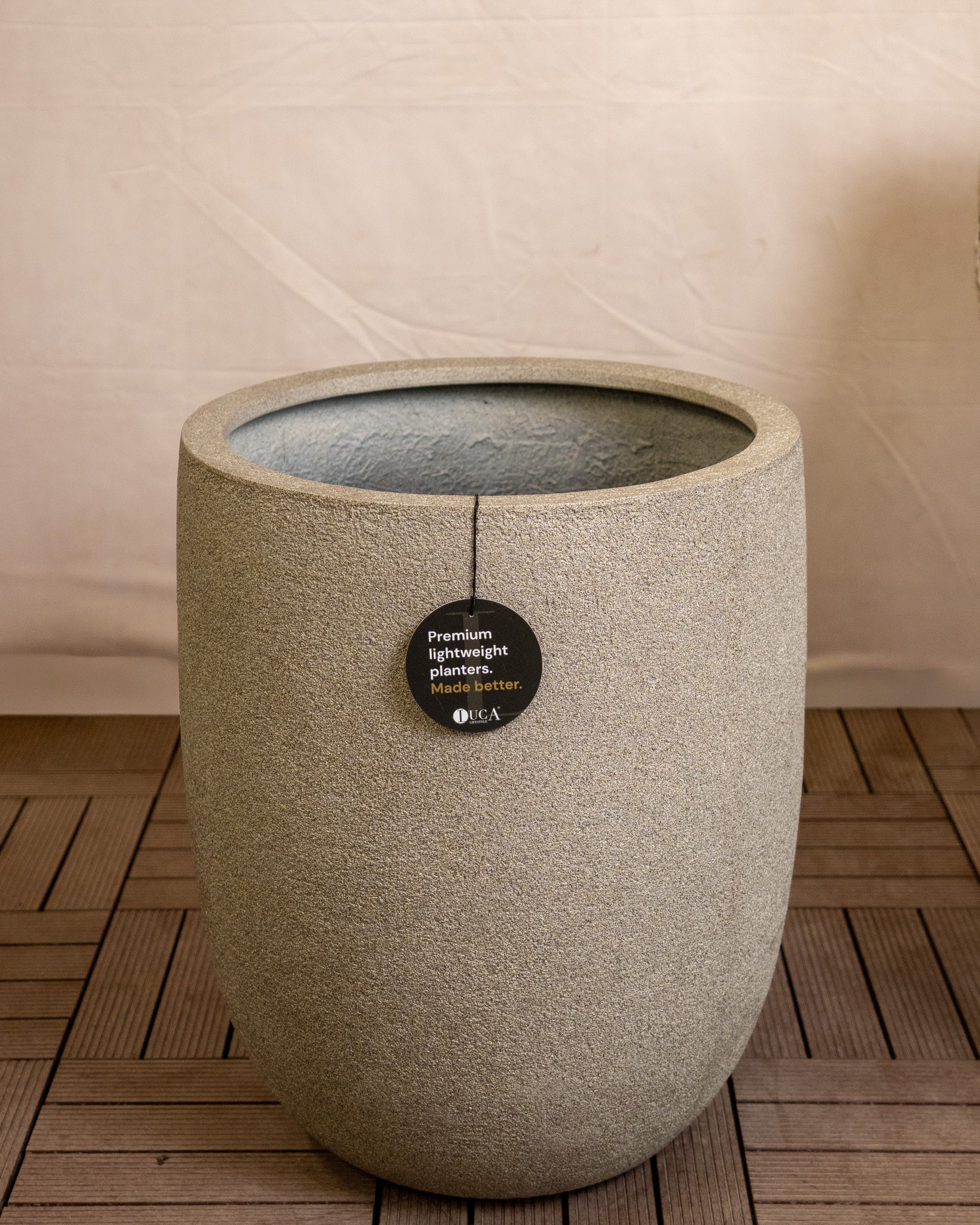 Struttura Tall Egg Pot | Elongated Egg Shape, 30–88 cm - Acacia Garden Center