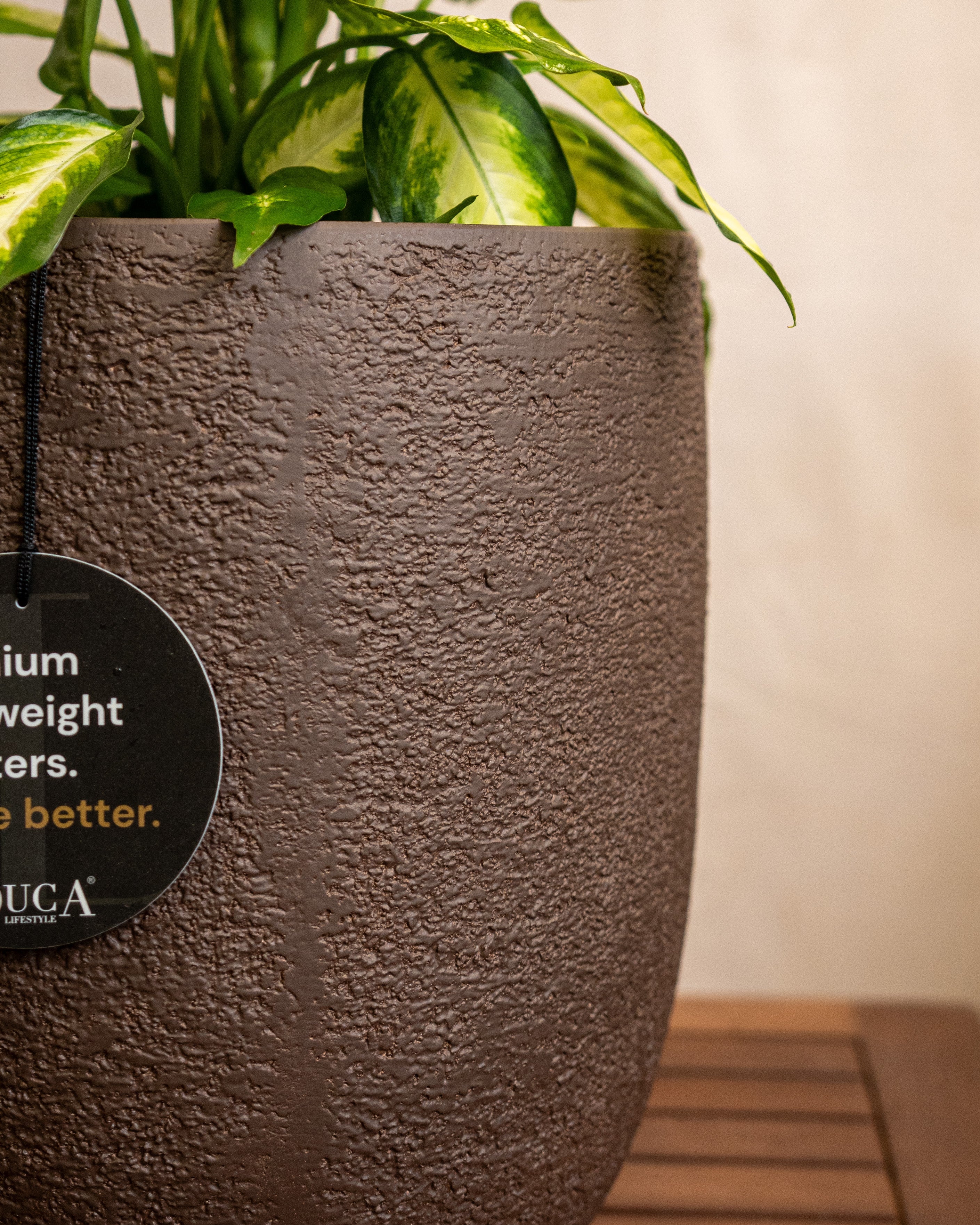Struttura Tall Egg Pot | Elongated Egg Shape, 30–88 cm - Acacia Garden Center