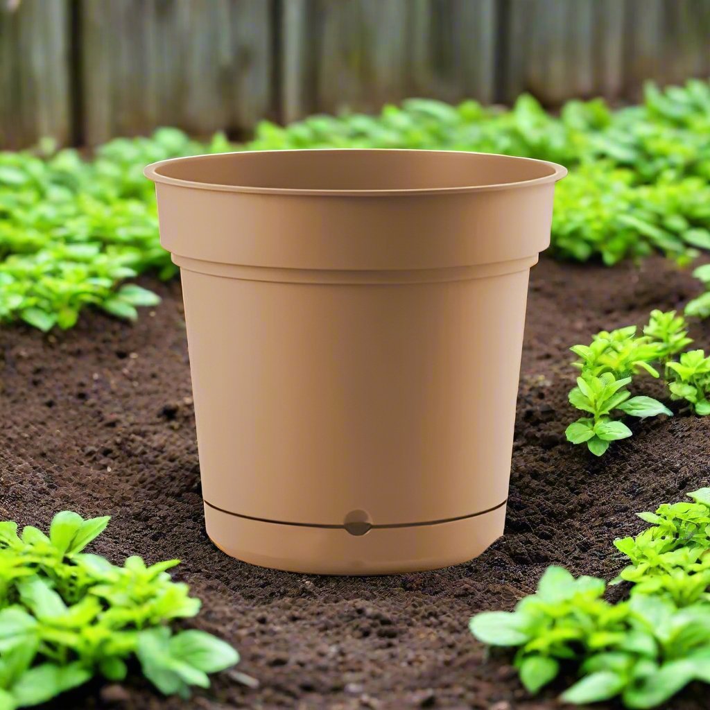 Teraplast Hydral 18cm, Terracotta Color - Acacia Garden Center