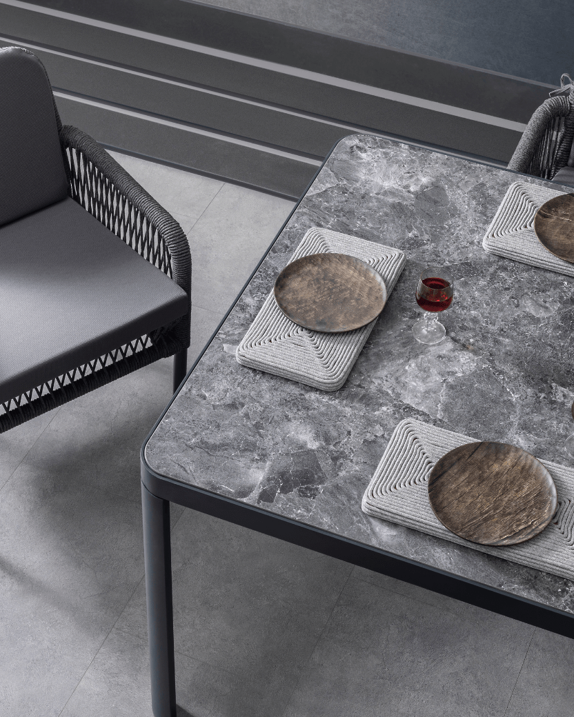 Terrazi Aston Dining Set Anthracite - Acacia Garden Center