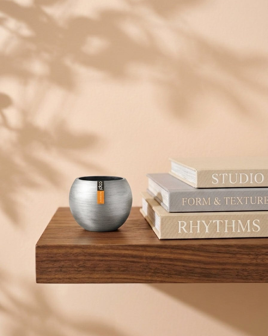 Vase Ball Retro - BRTG/BRTS 109 - Acacia Garden Center