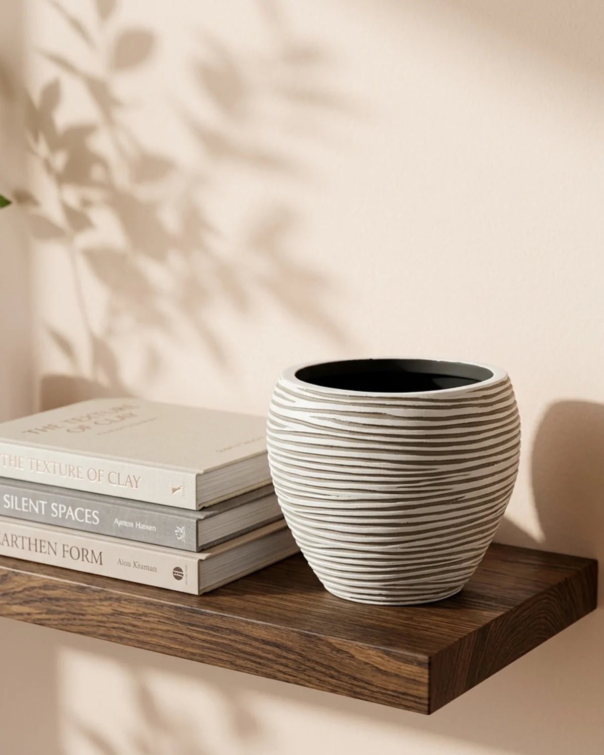 Vase Taper Round Rib Iii Bofi 142 - Acacia Garden Center