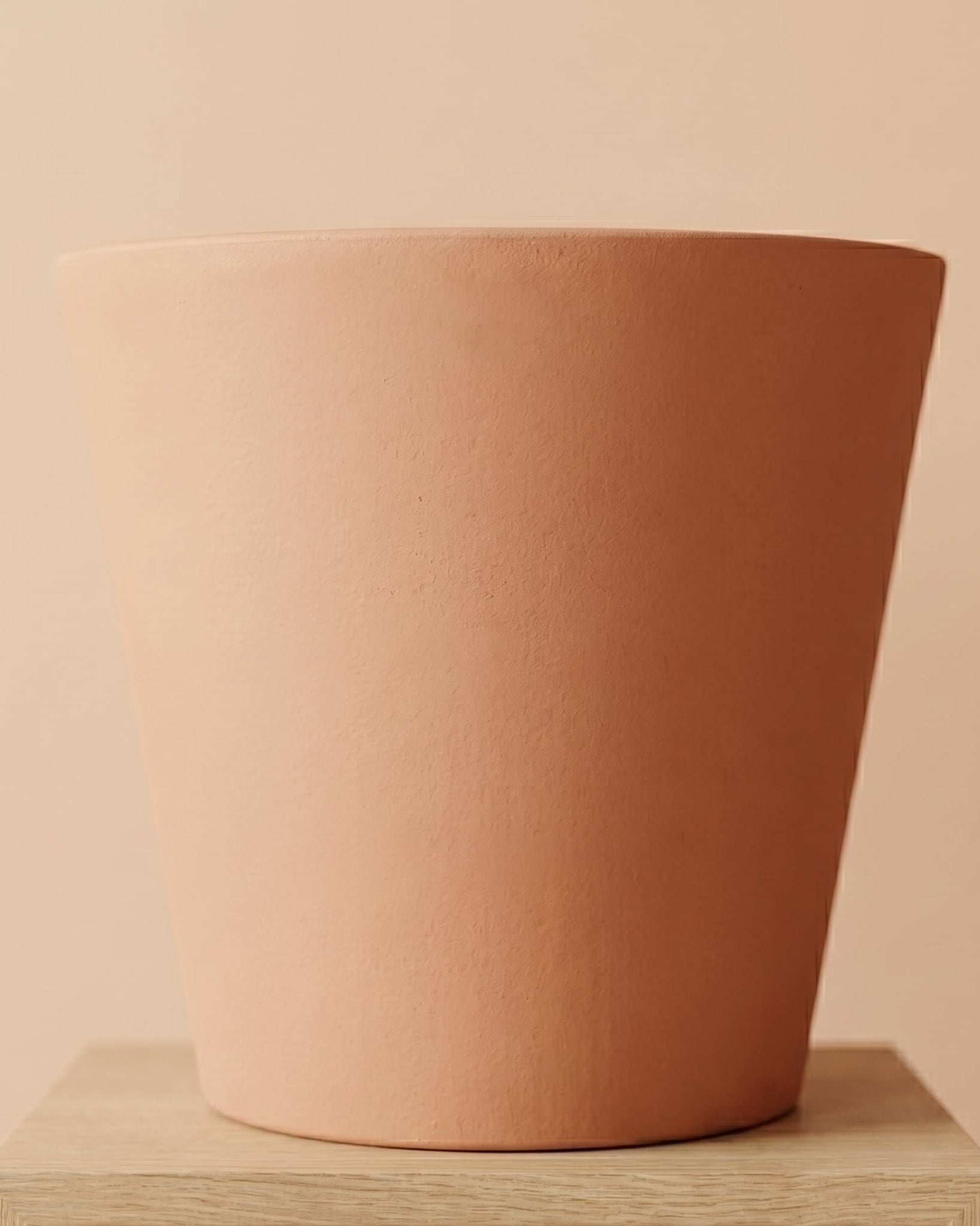 Vaso Etna Arena - Acacia Garden Center