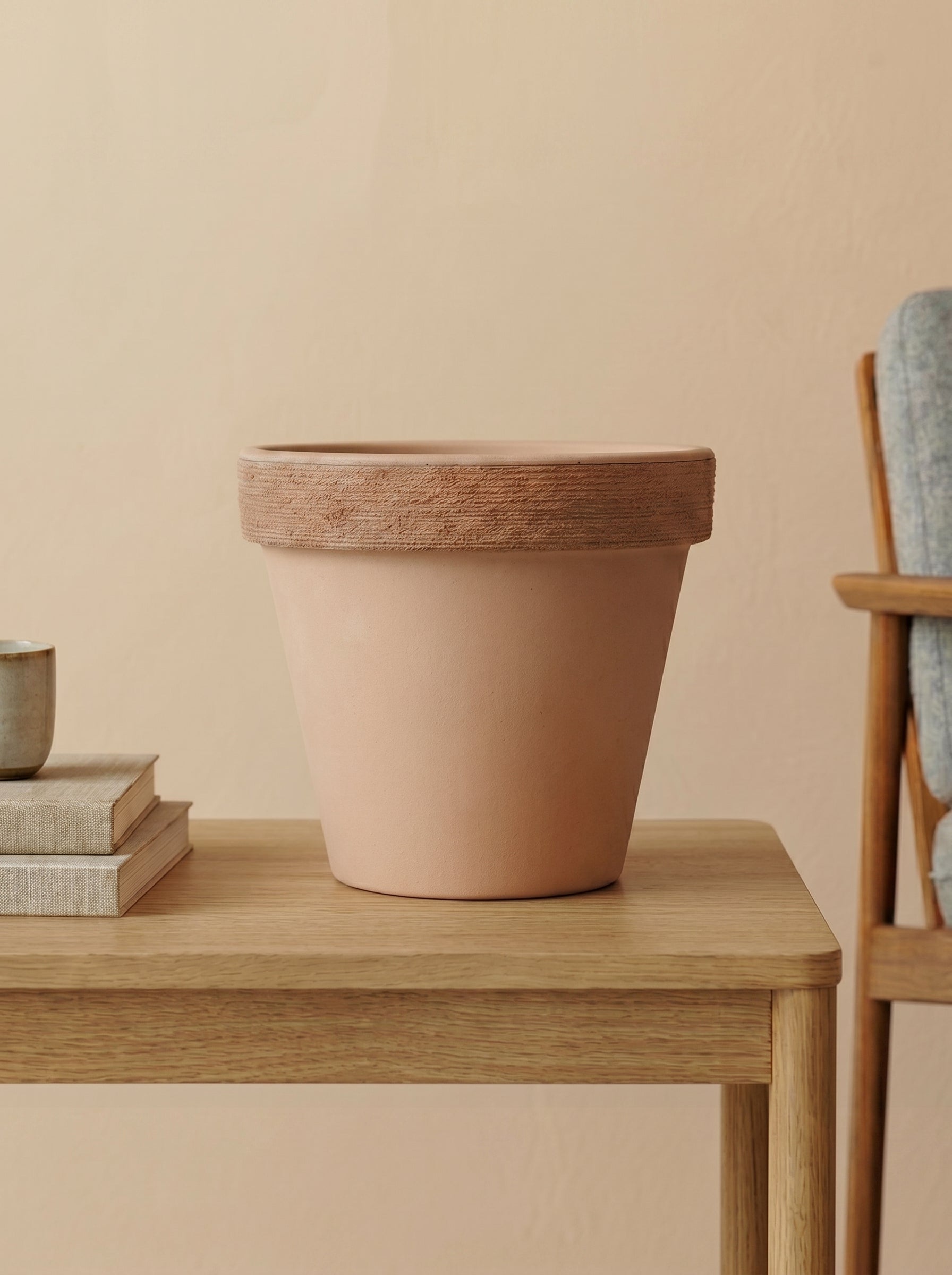Vaso Graffiato, Scratched Standard Pot - Acacia Garden Center