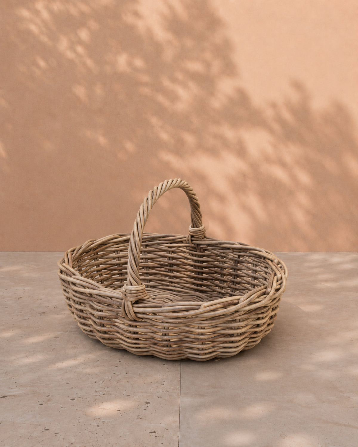 Van der Leeden Handle Basket Rattan 901440 46x39x18cm, Grey - Acacia Garden Center