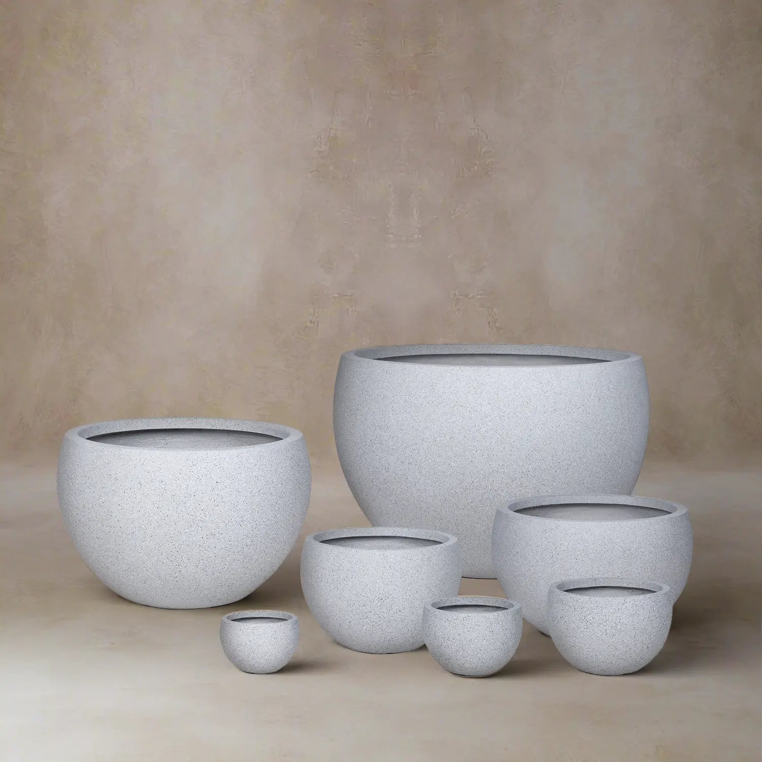 Fiberclay Pot Rough Texture | DW247853