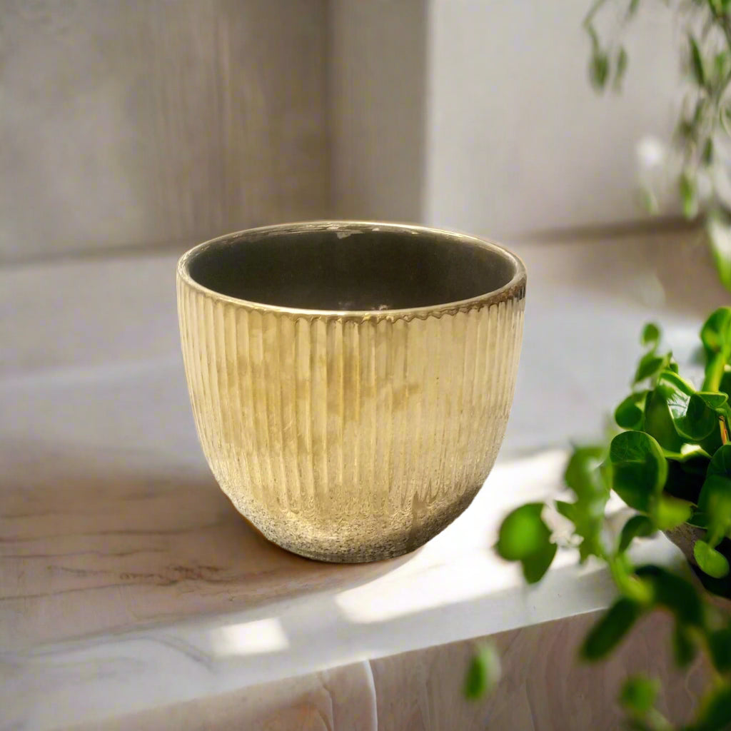 Ceramic Pot YAS132, Glossy Gold