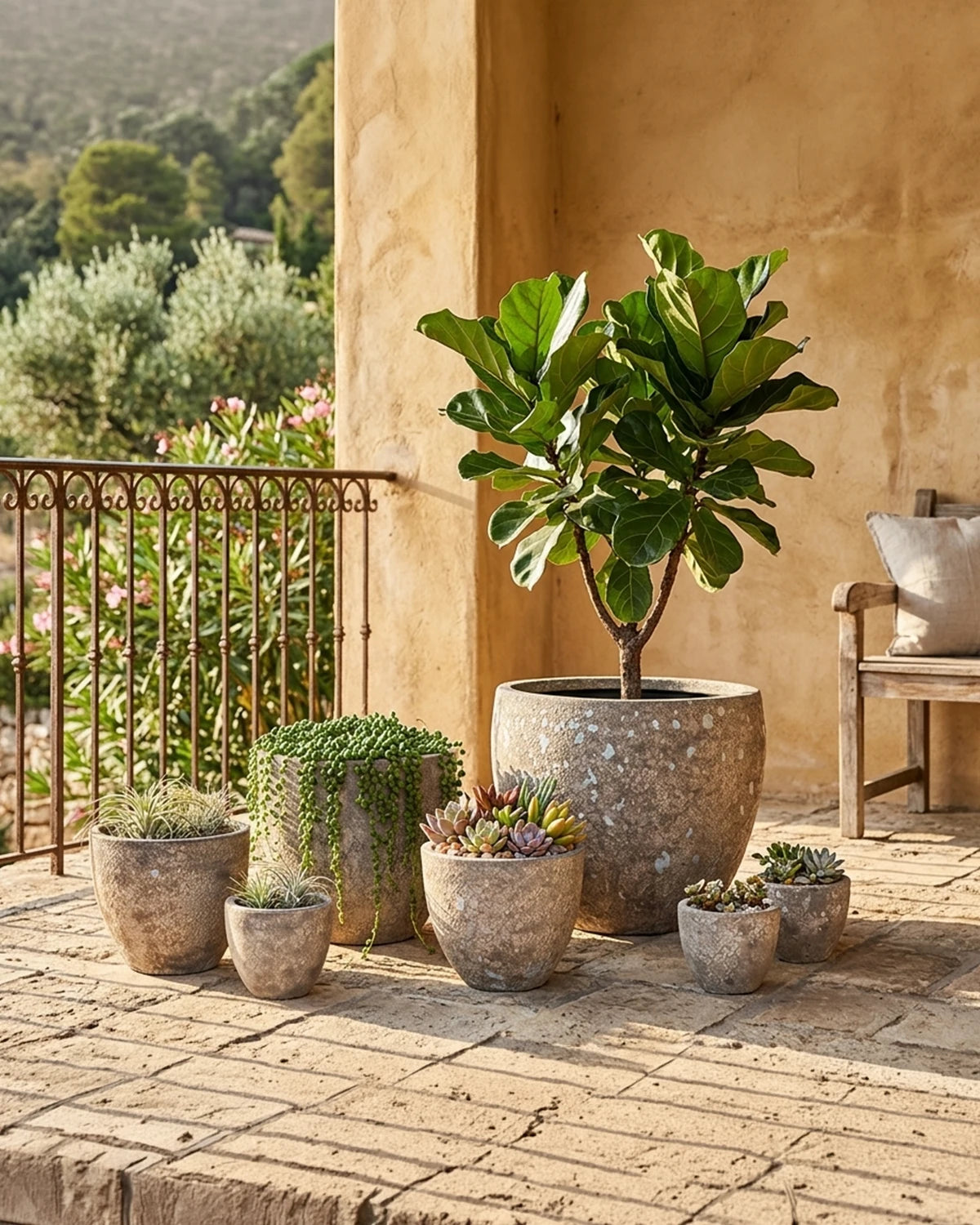 Ceramic Egg Planter | Brown