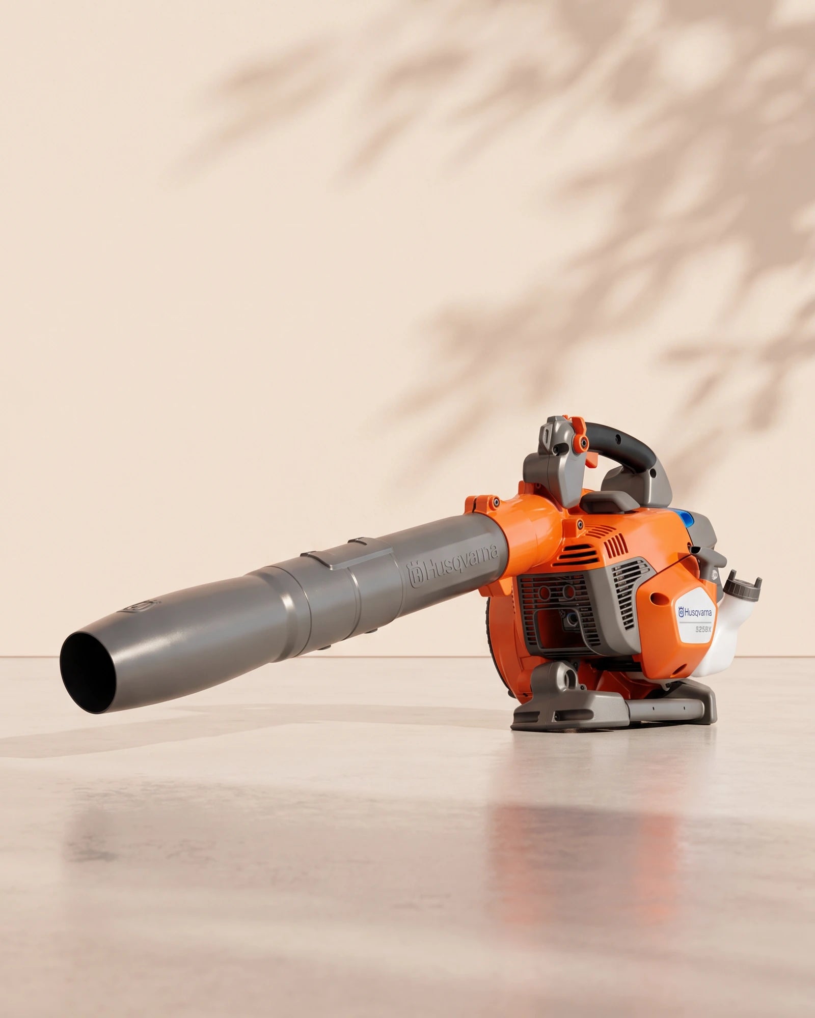 Husqvarna 525BX Handheld Blower – 25.4cm³, 4kg