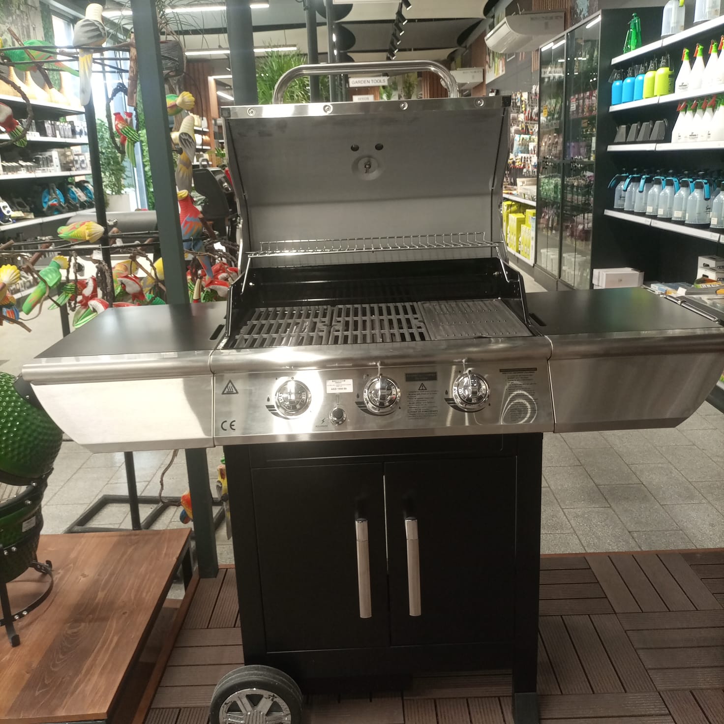 Napoleon Gas BBQ Grill Desert Ranger 3 Burner