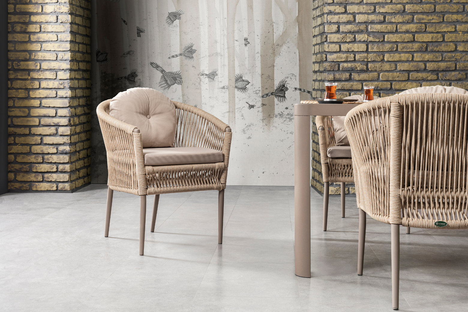 Terrazi Mitra Dining Set Cappucino