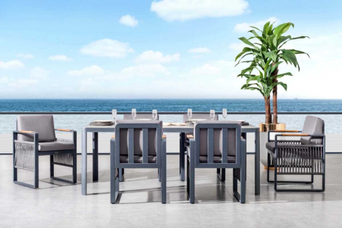 Terazzi 6-seater dining set on a seafront terrace