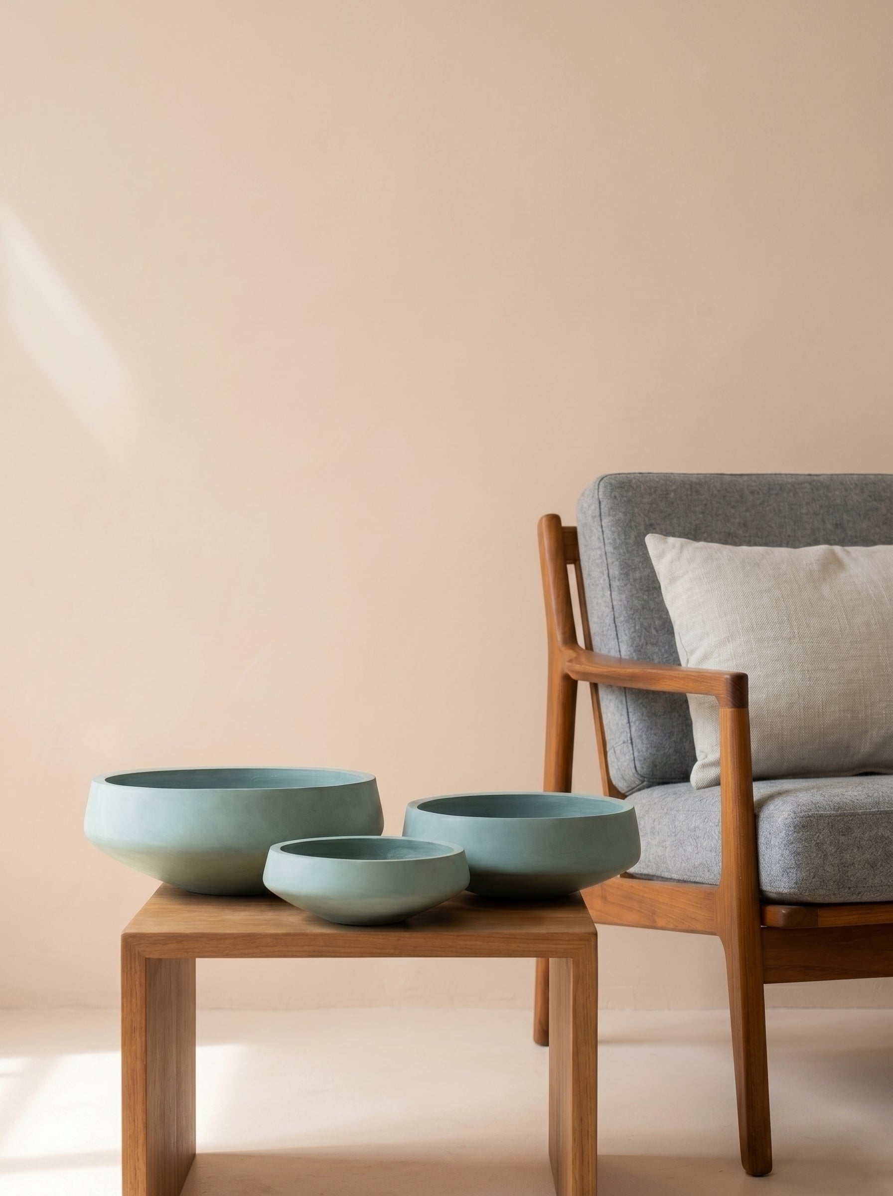 Amsterdam Bowl Pot (Degrea) | Antique Terracotta, Dark Green, Dia. 44–66 cm - Acacia Garden Center