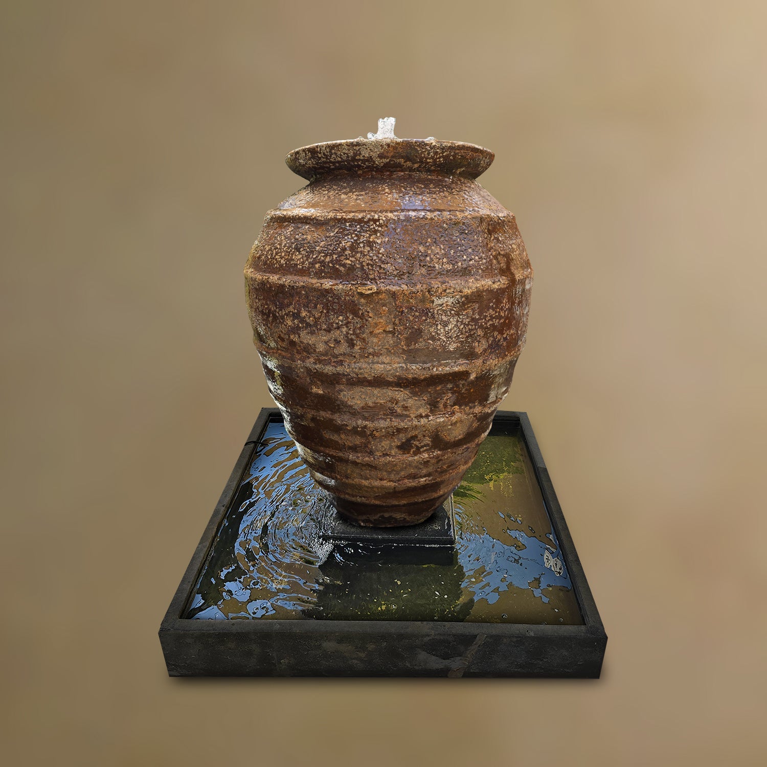 Beehive Fountain - Acacia Garden Center