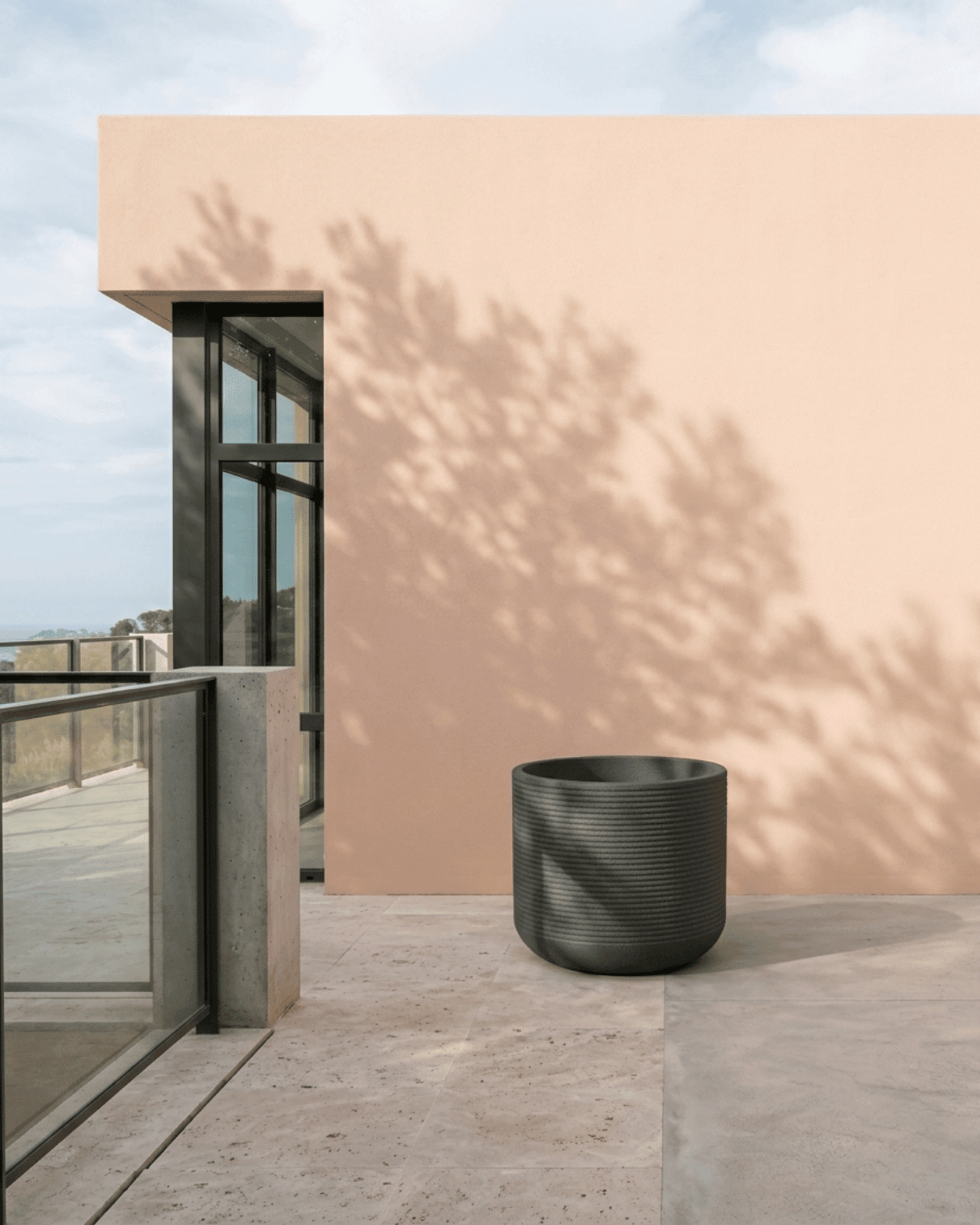 Brixon | Mix Colors Pot - Lightweight, Heat - Tolerant - Acacia Garden Center
