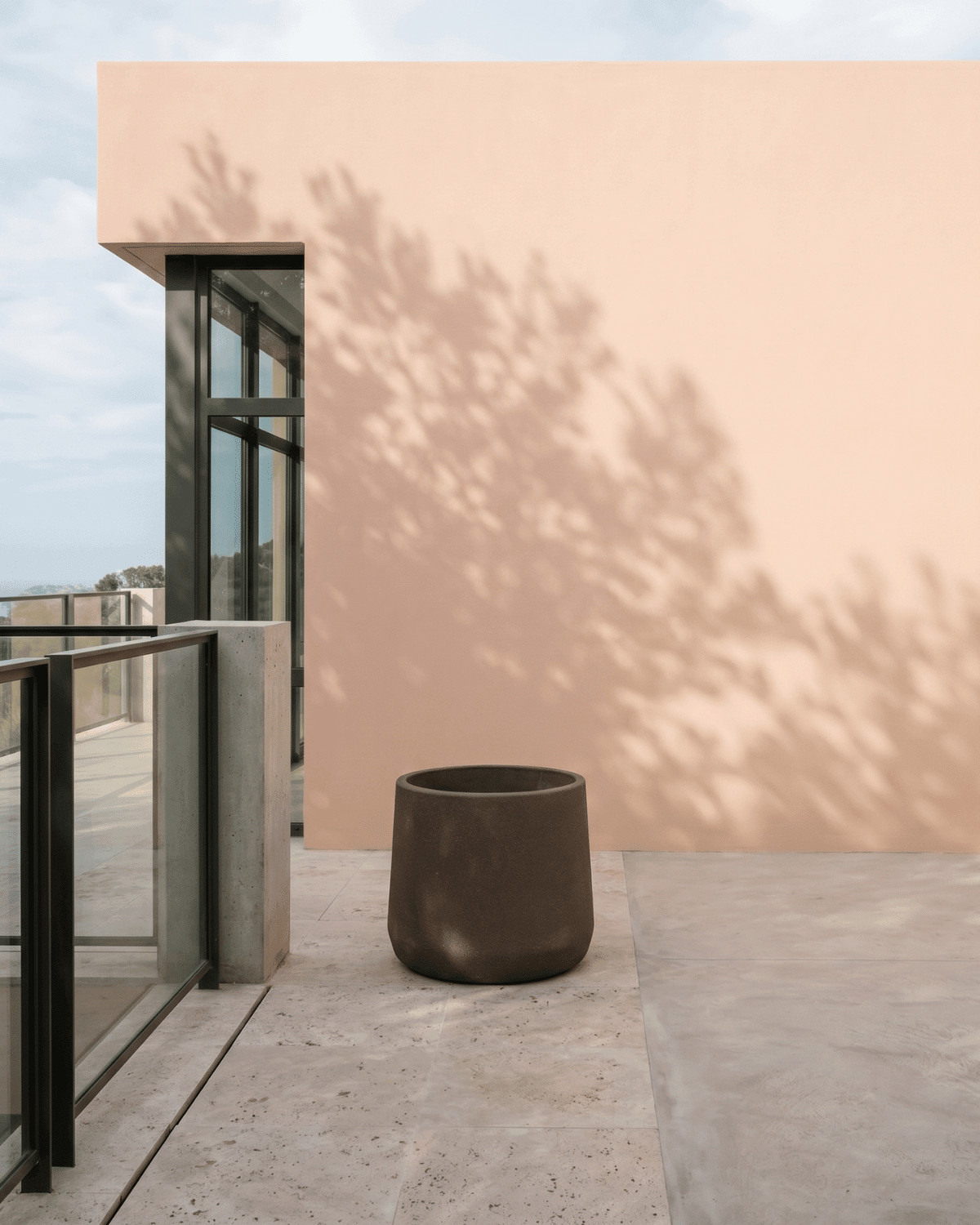 Esben 06D | Mix Colors Pot - Lightweight, Heat - Tolerant - Acacia Garden Center