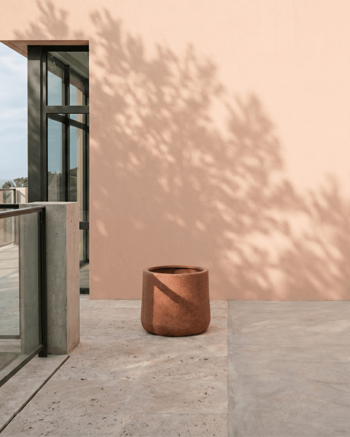 Esben 06D | Mix Colors Pot - Lightweight, Heat - Tolerant - Acacia Garden Center