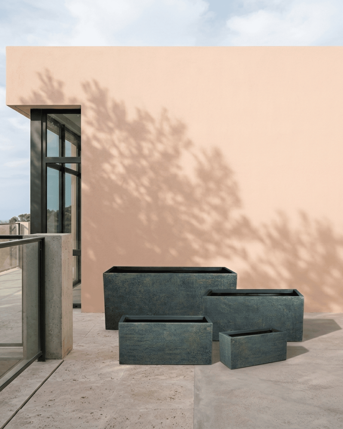 Fiberclay Rectangular DW222646 Pot - Lightweight, Heat - Tolerant - Acacia Garden Center