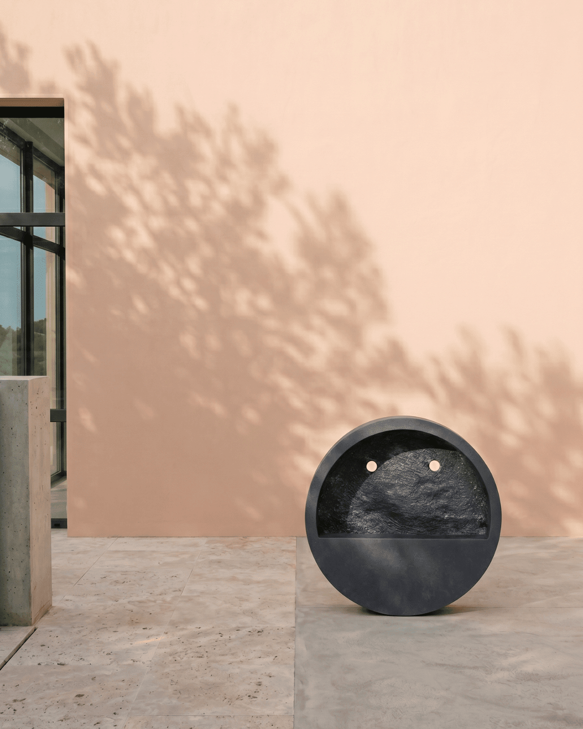 Fiberclay Round Hanging Pot - Acacia Garden Center