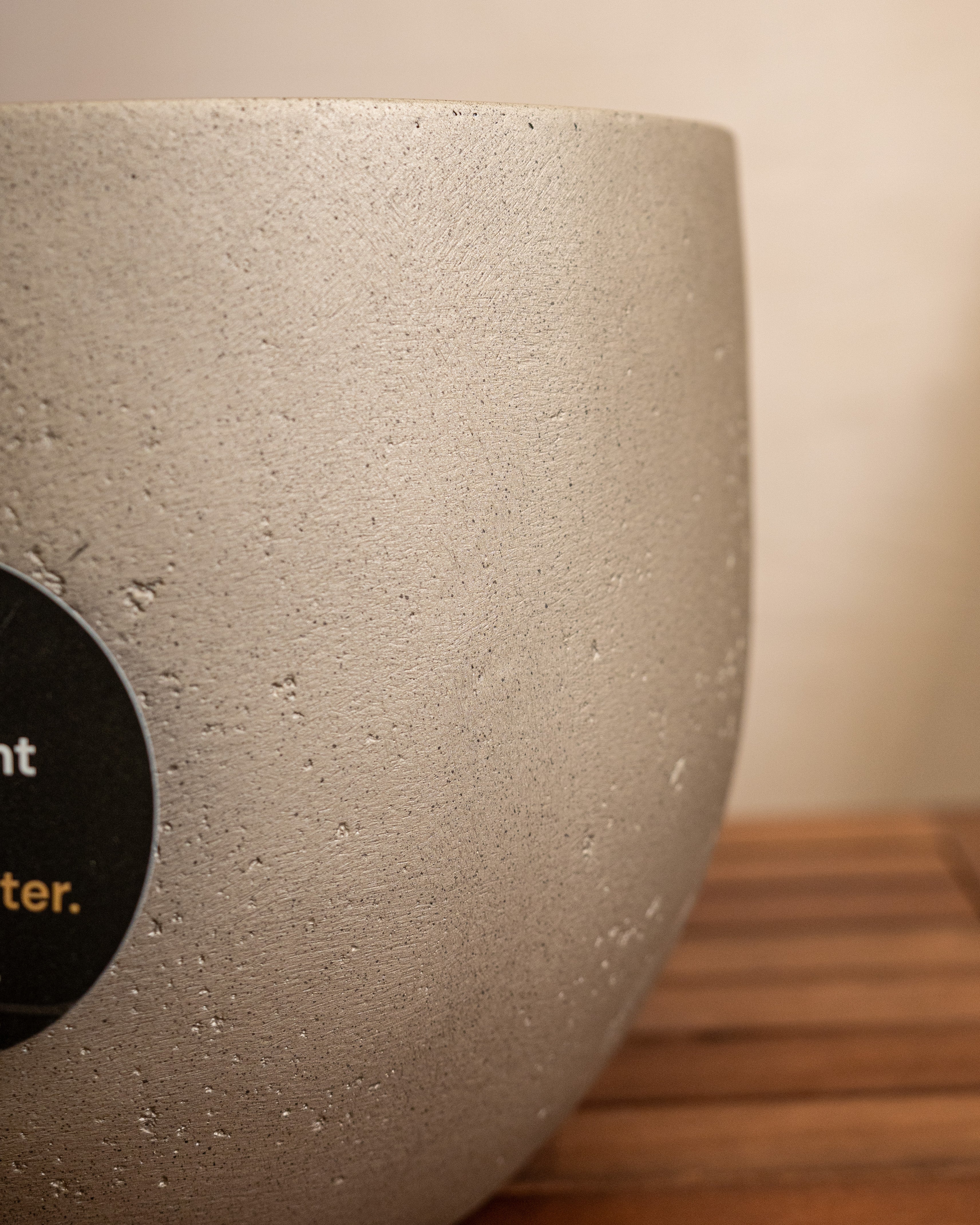 Grigio Metallic New Egg Pot | Champagne Planter, Dia. 36–55 cm - Acacia Garden Center