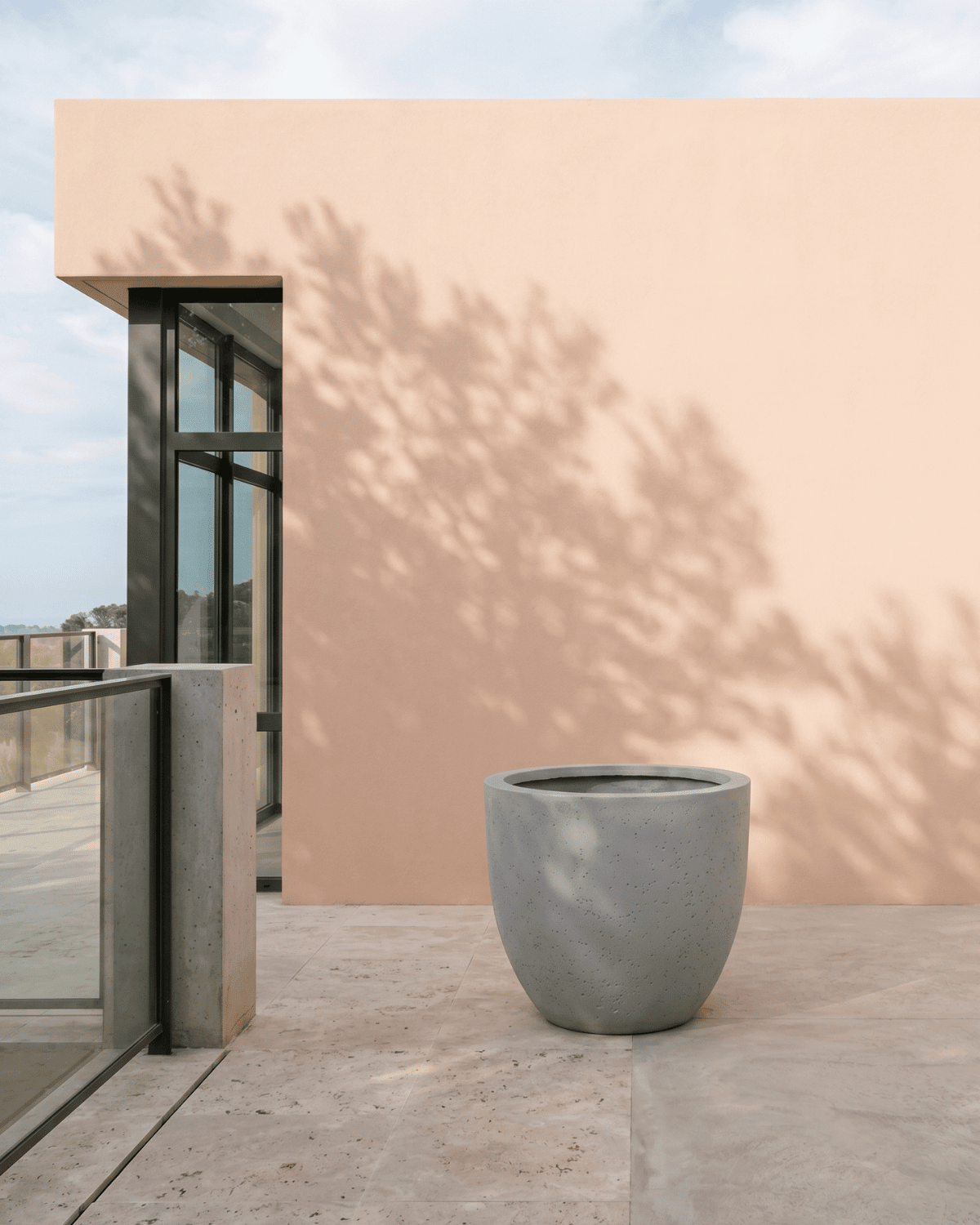 Kent Pot - Lightweight, Heat - Tolerant - Acacia Garden Center