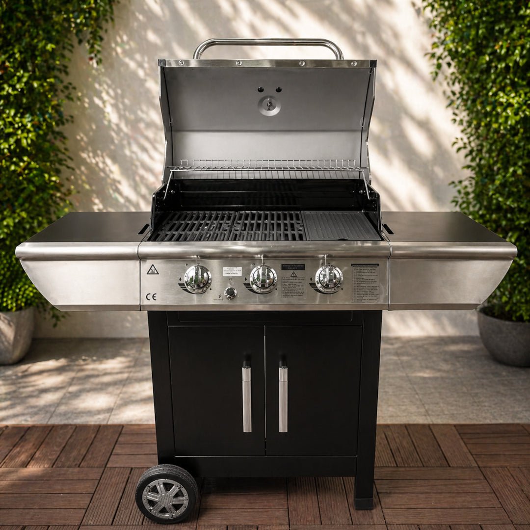 Napoleon Gas BBQ Grill Desert Ranger 3 Burner - Acacia Garden Center