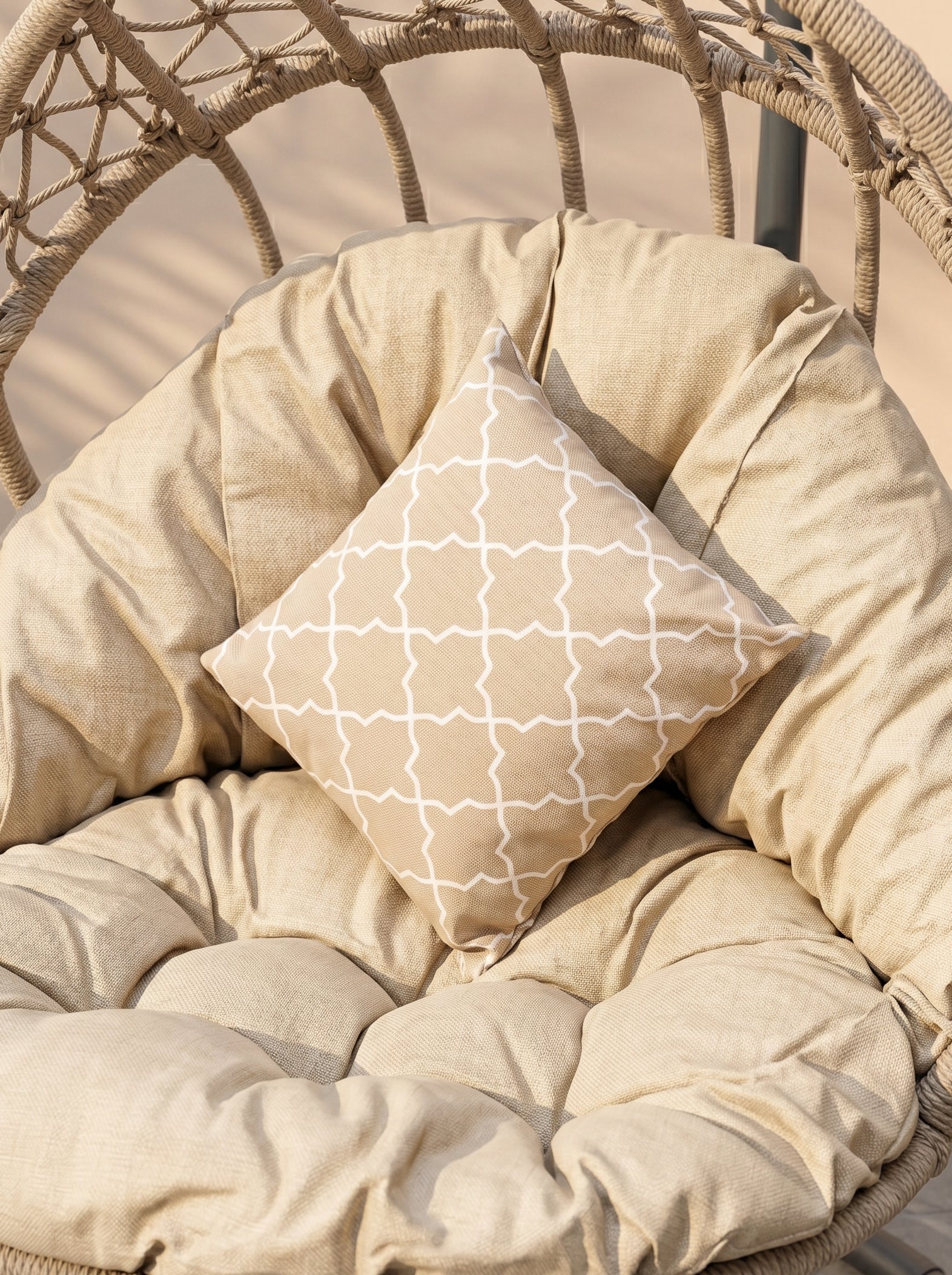 Oscar Single Swing (Terazzi) | Handwoven Luxio Cord, Standing Frame - Acacia Garden Center