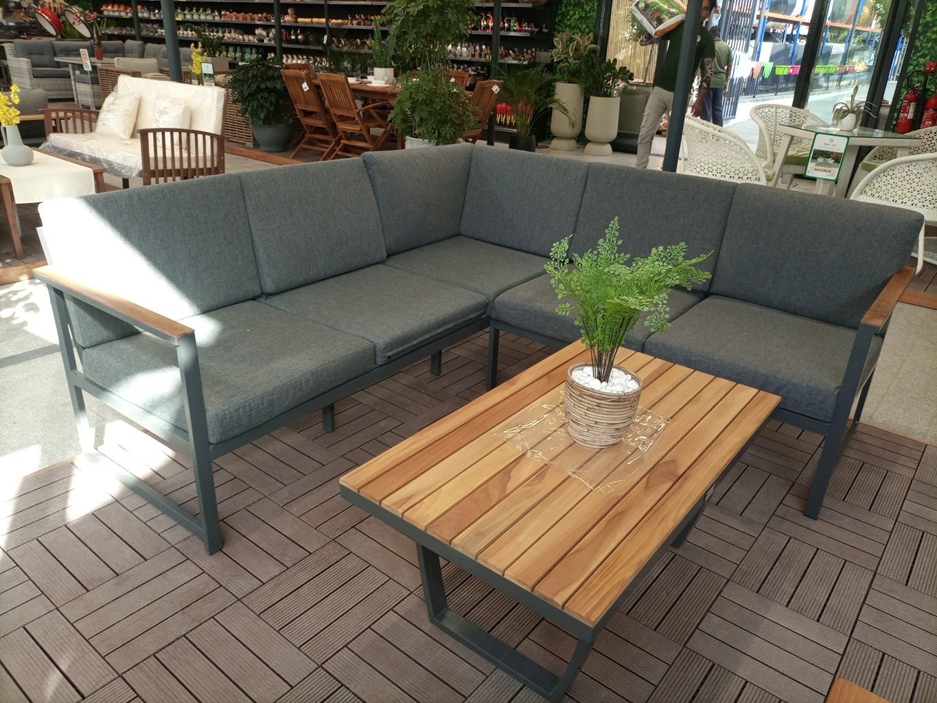Pacific Corner Lounge Set | Modular, Compact Design - Acacia Garden Center