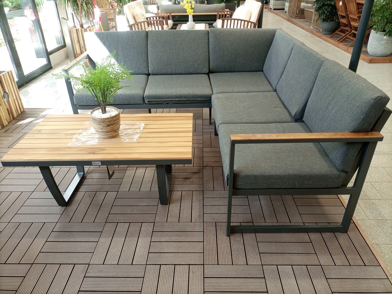 Pacific Corner Lounge Set | Modular, Compact Design - Acacia Garden Center