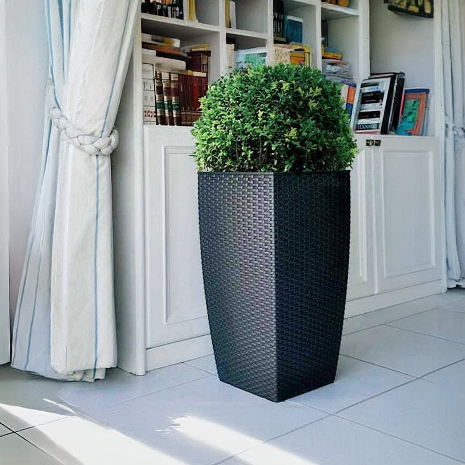 Plastona Self - Watering Planter (Natura) | Metal Anthracite, 36 × 36 × 66 cm - Acacia Garden Center