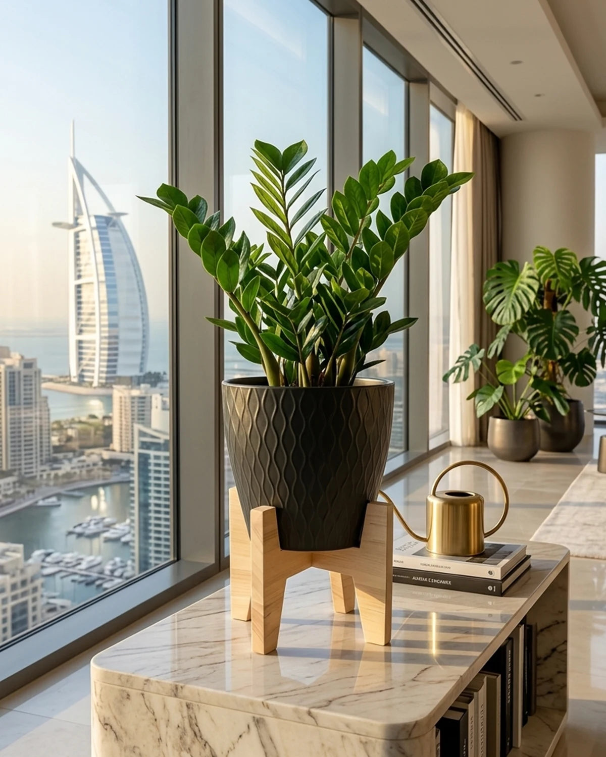 Ceramic Pot with Stand, | 16 x 16 x 15 CM - Stand 18.5 x 18.5 CM